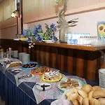 酒店 比安奇酒店 3*